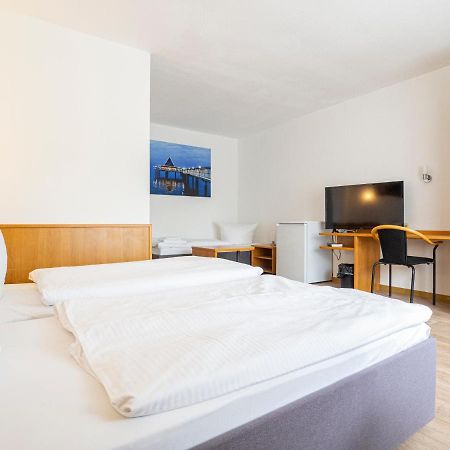 Motel Stralsund Eksteriør billede
