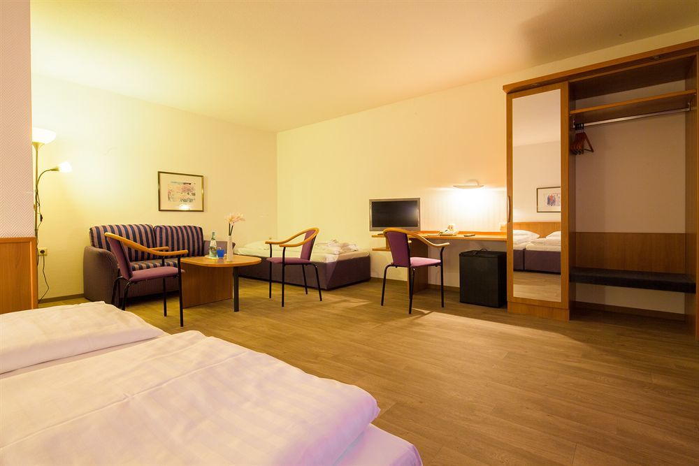 Motel Stralsund Eksteriør billede