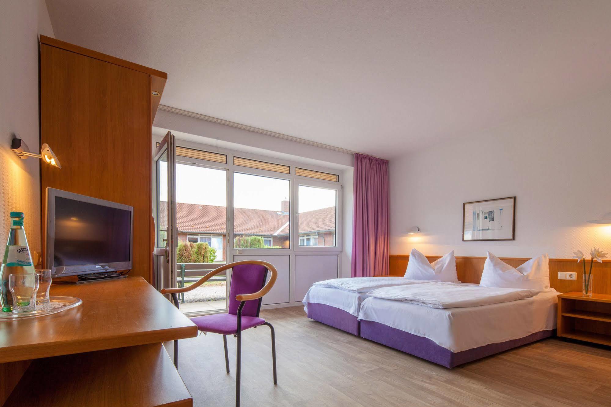 Motel Stralsund Eksteriør billede