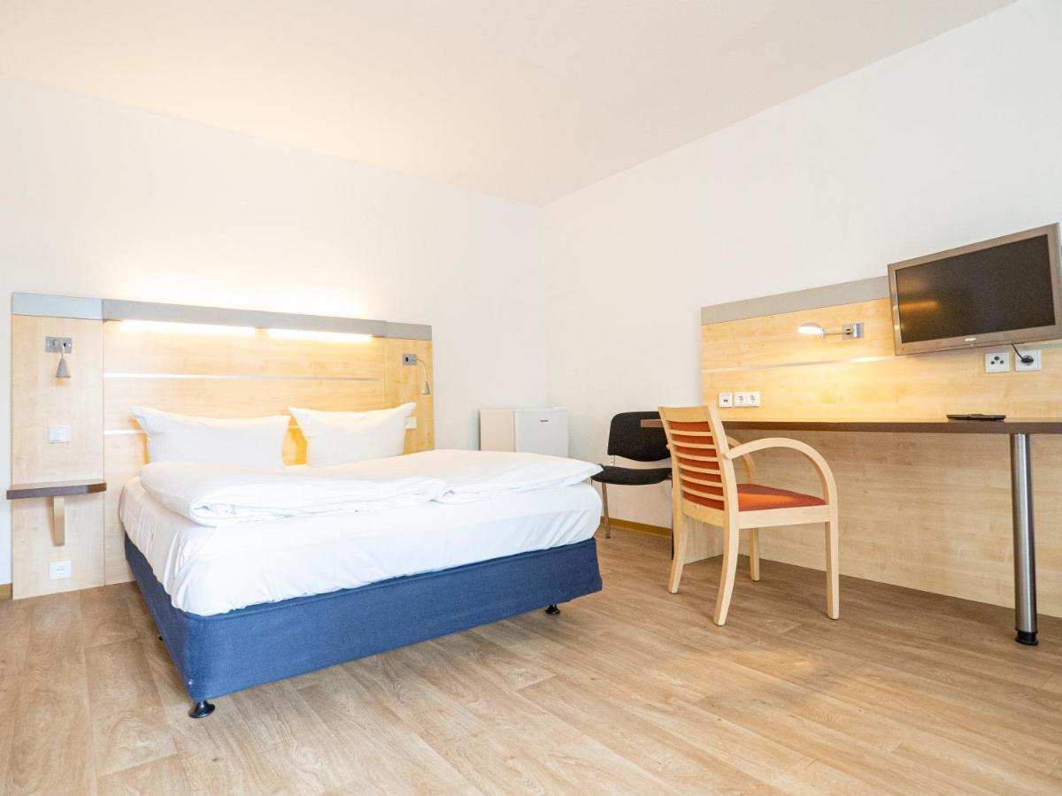 Motel Stralsund Eksteriør billede